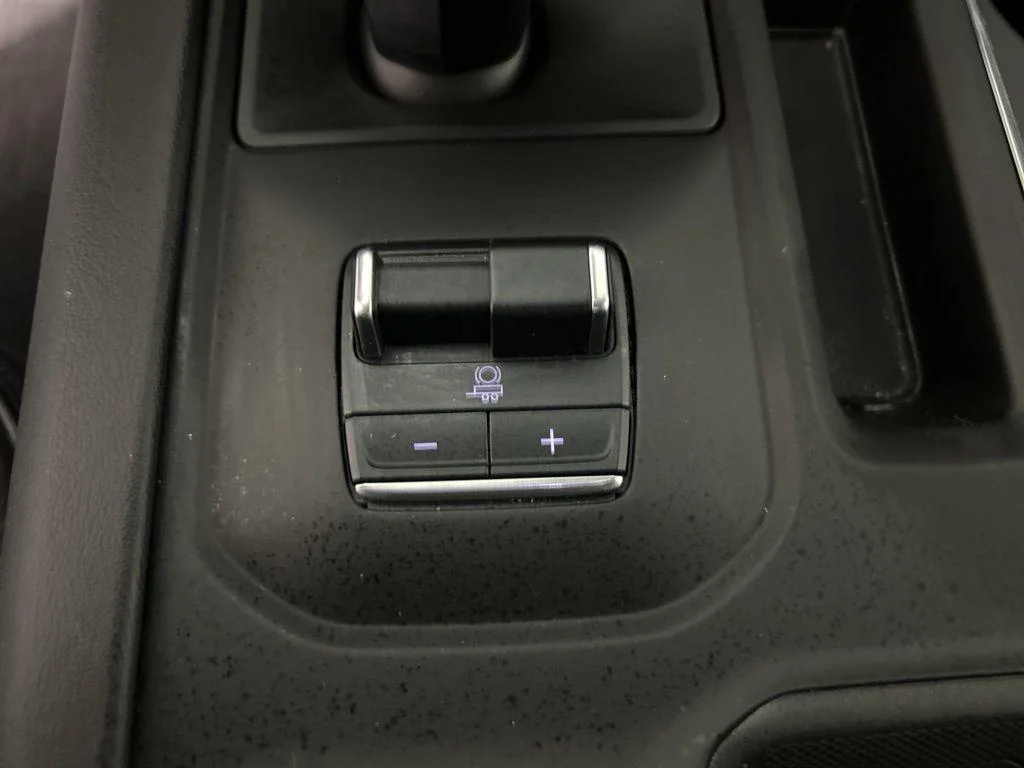 Used 2024 Sterling Metallic GMC Denali image 35