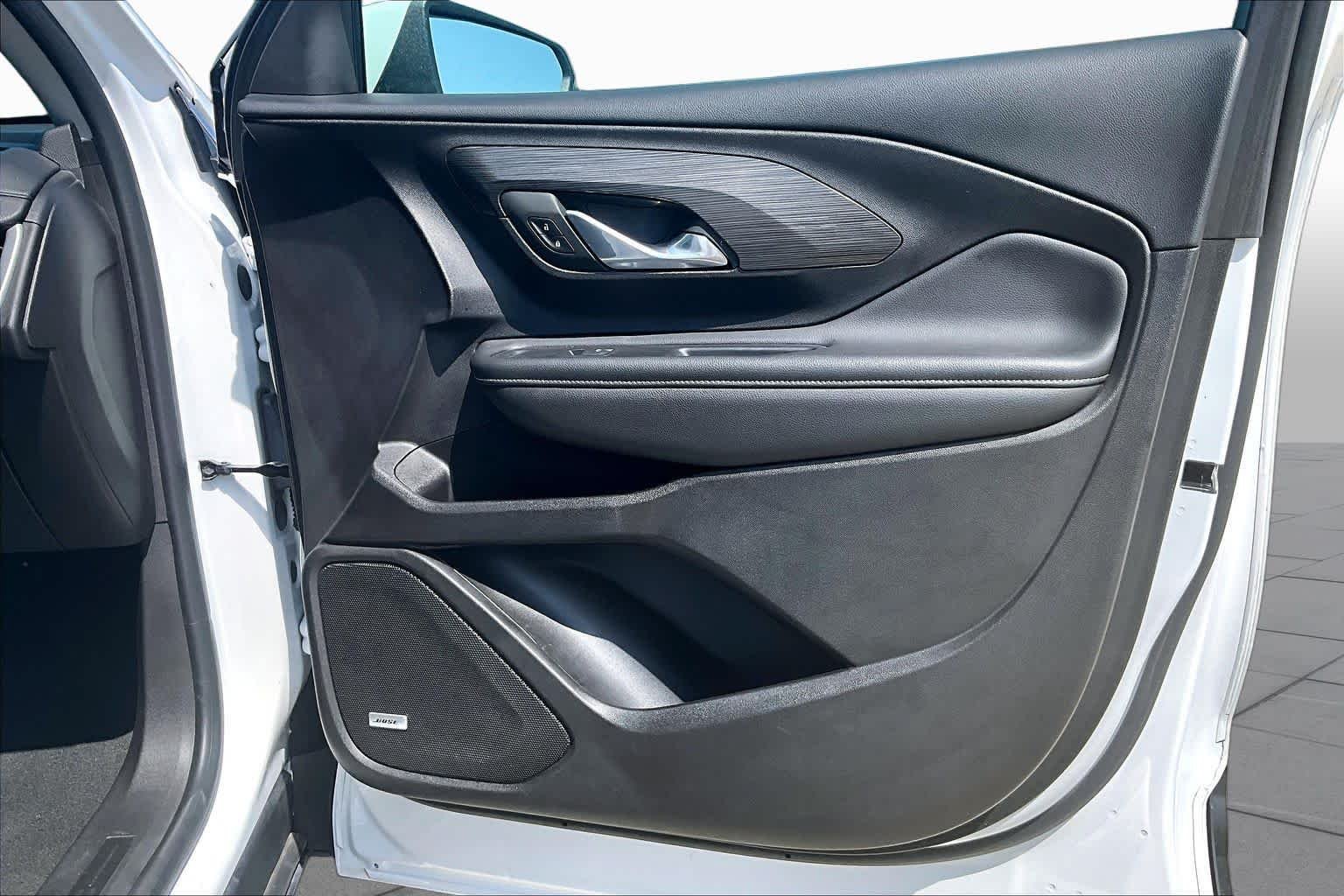 2024 GMC Terrain SLT - Photo 19