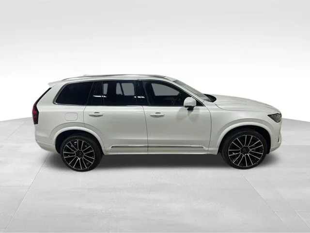 New 2026 Crystal White Volvo Plus image 4
