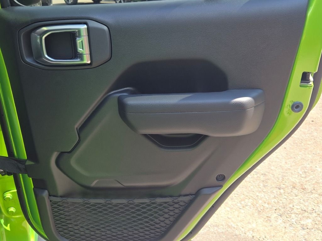 New 2025 Mojito Clearcoat Jeep Sport S image 10