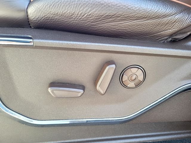 Used 2024 White Ford King Ranch image 11
