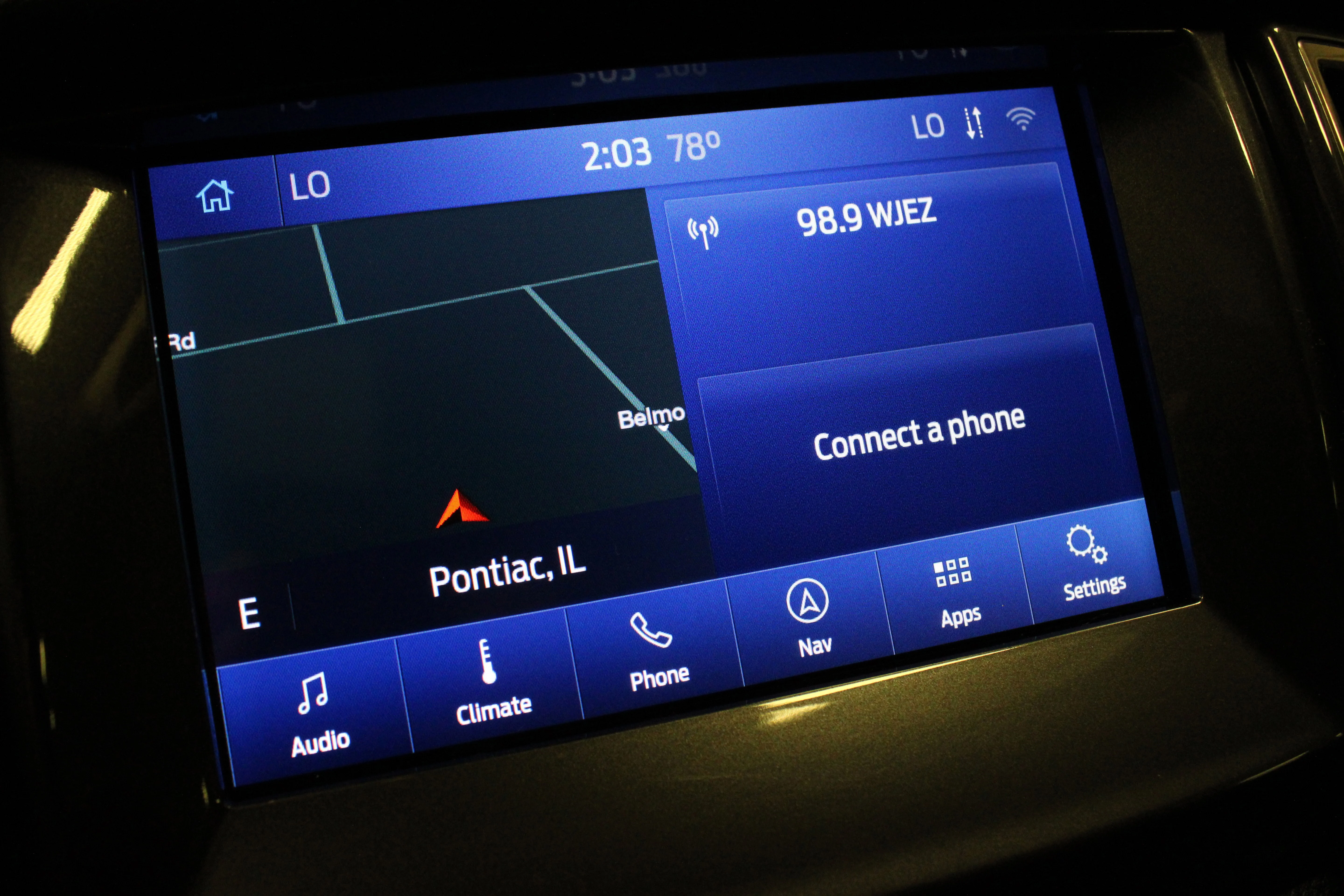 Used 2020 Shadow Black Ford Lariat image 25