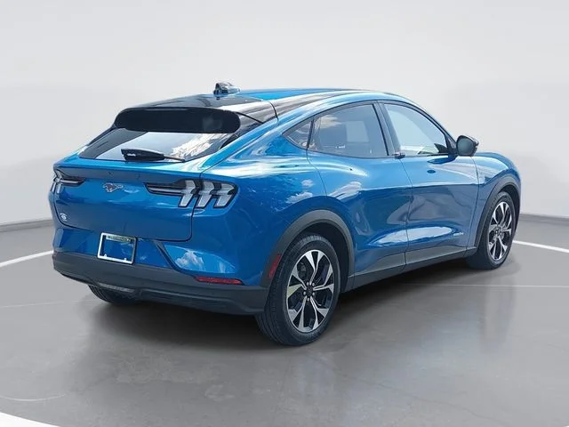 Used 2025 Blue Ford Select image 3