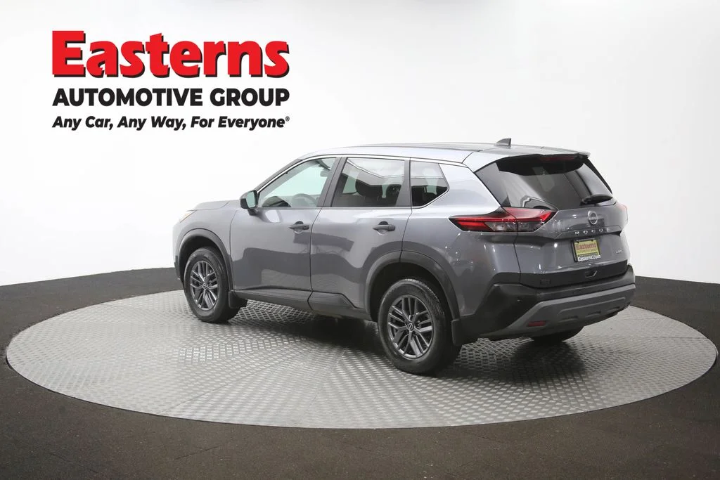 Used 2023 Gray Nissan S image 63