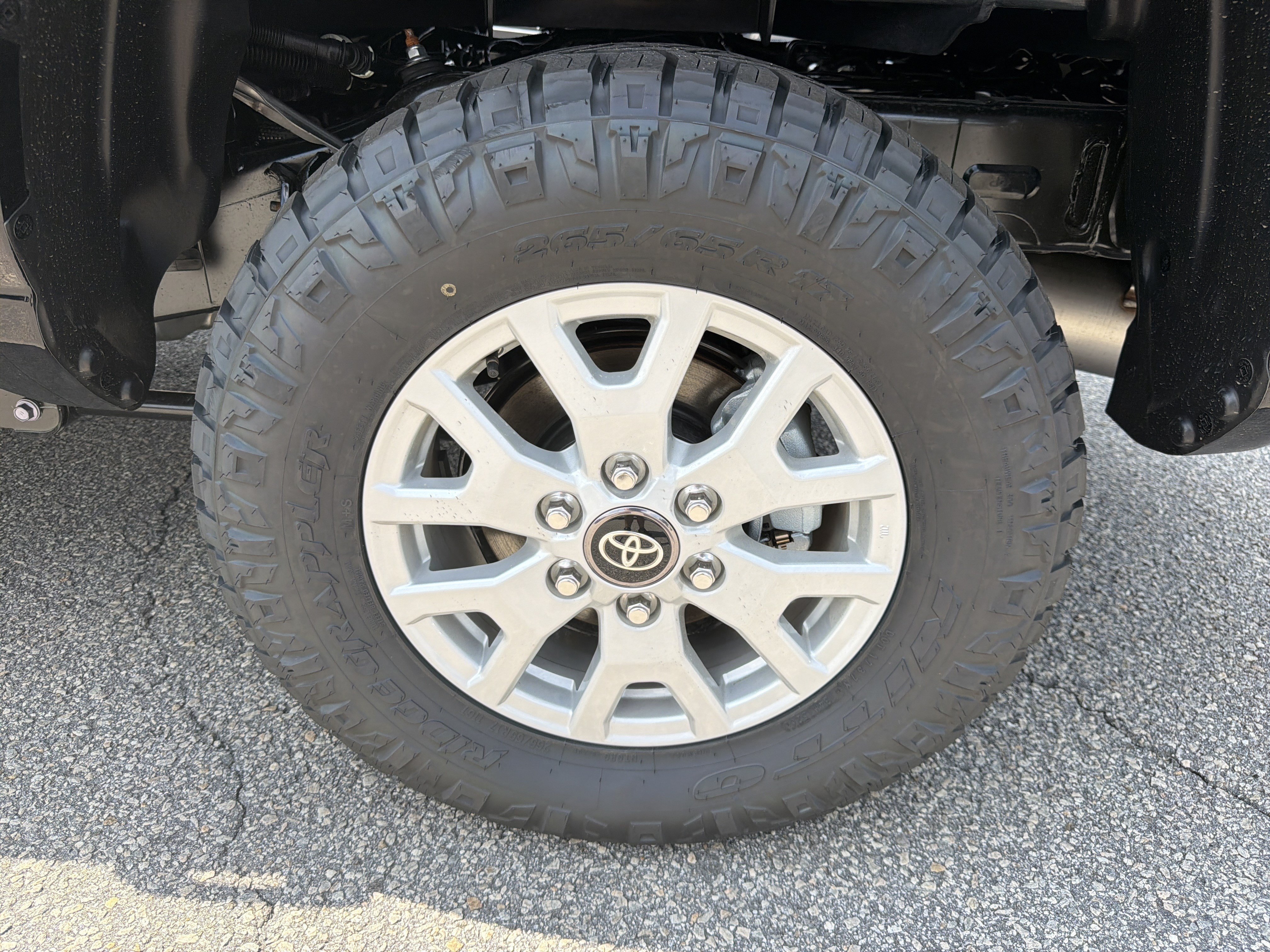 2026 Toyota Tacoma SR5 - Photo 19