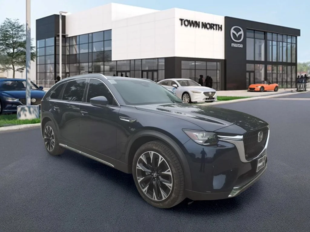 2024 Mazda CX-90 PHEV Premium Package's photo