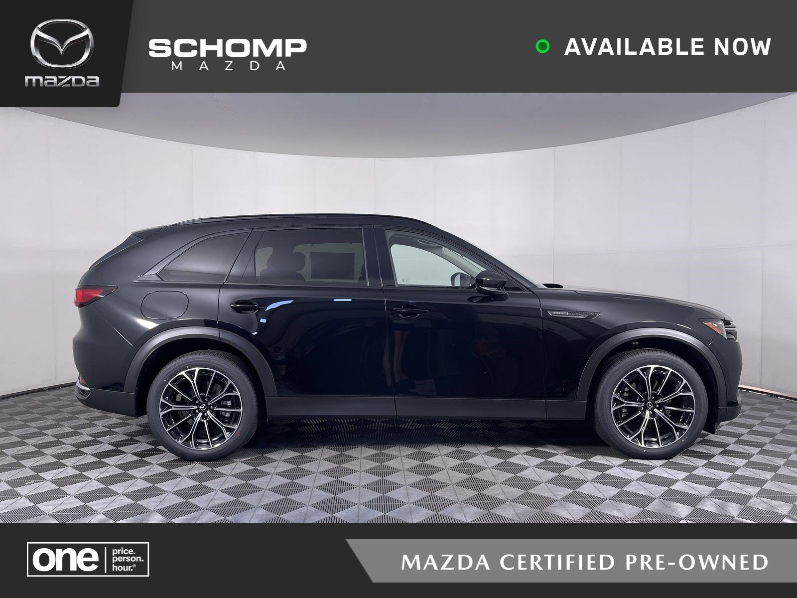 2025 Mazda CX-70 PHEV Premium Package's photo