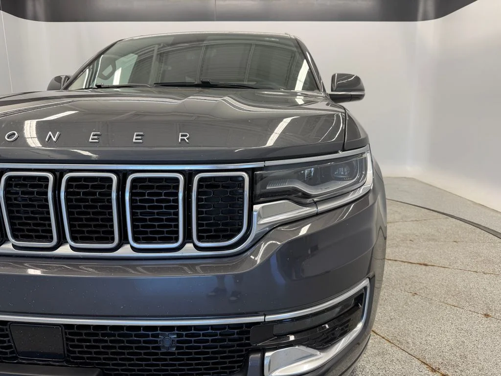 Used 2022 Gray Jeep Series II image 5