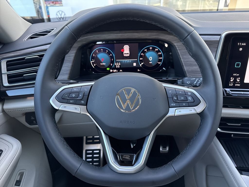 2026 Volkswagen Atlas SEL Premium R-Line - Photo 17