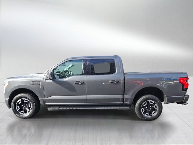 2023 Ford F-150 Lightning XLT - Photo 6