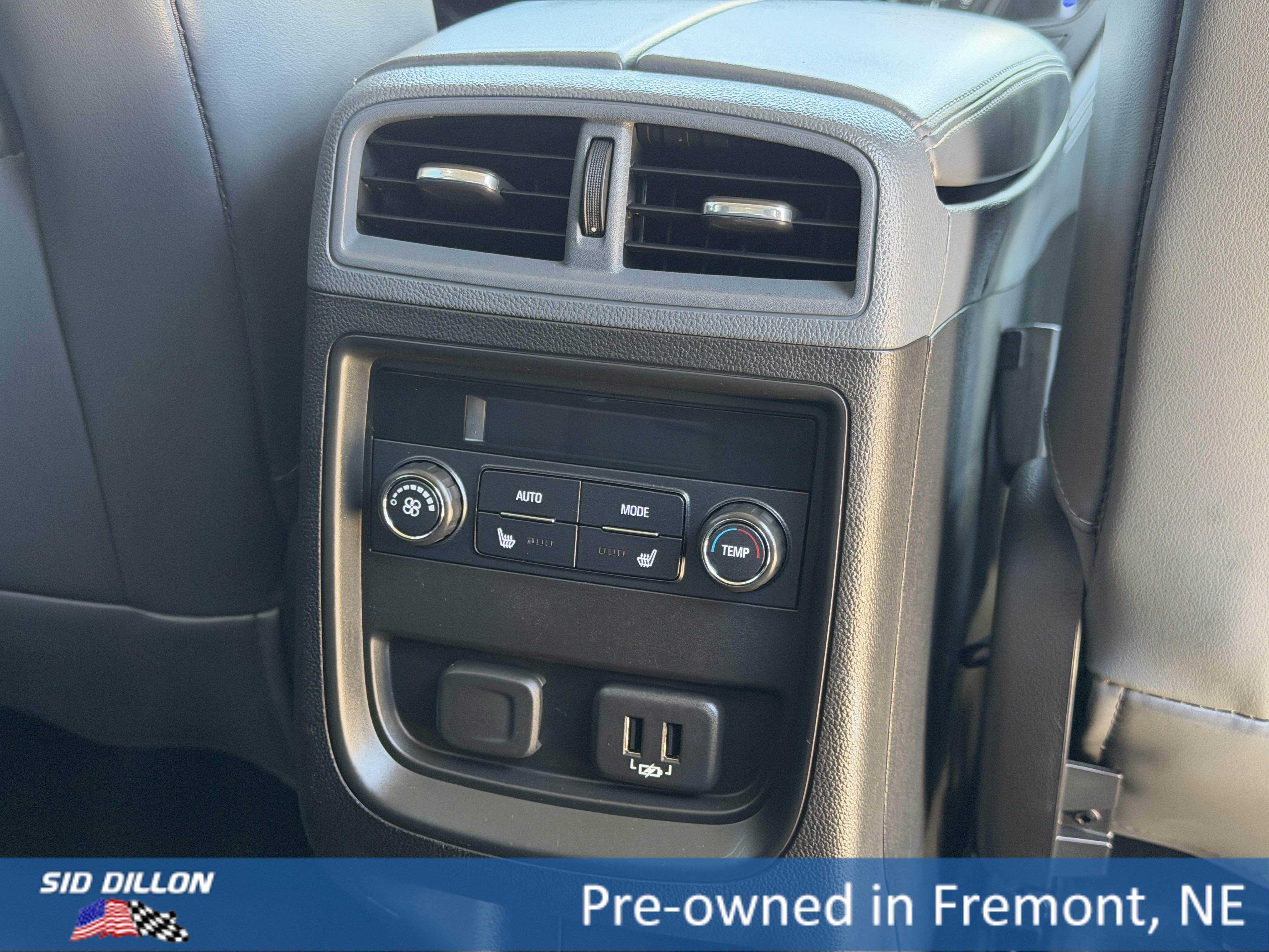 Used 2019 Satin Steel Metallic Buick Essence image 17