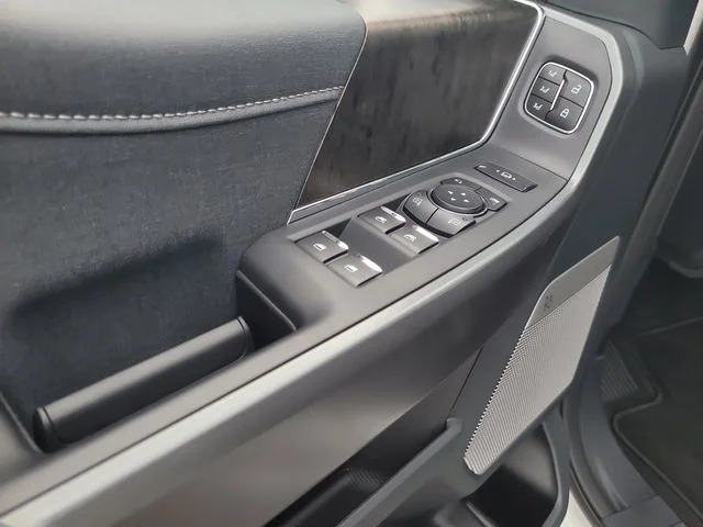 New 2026 White Metallic Ford Lariat image 18