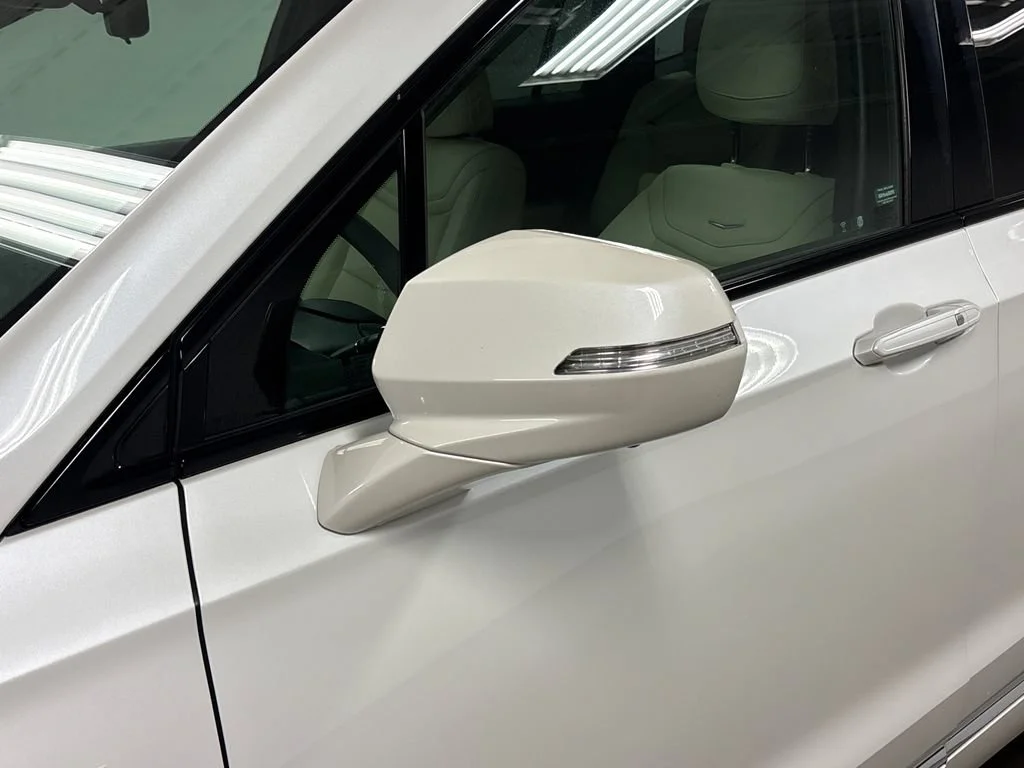 Used 2020 CRYSTAL WHITE TRICOAT Cadillac AWD Sport image 12