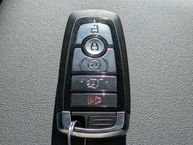 New 2026 Agate Black Metallic Ford Active image 30