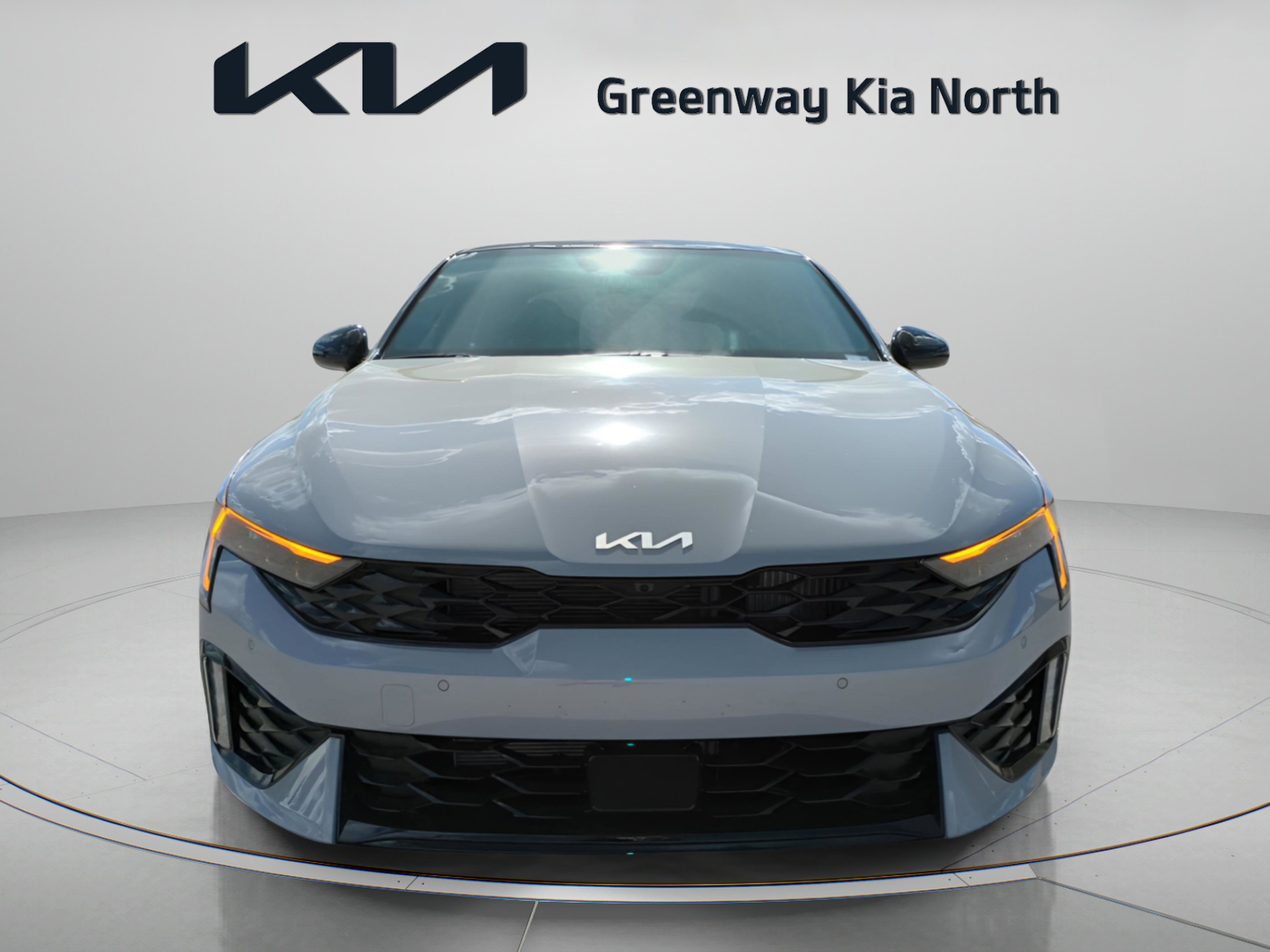 New 2026 Wolf Gray Kia GT image 3