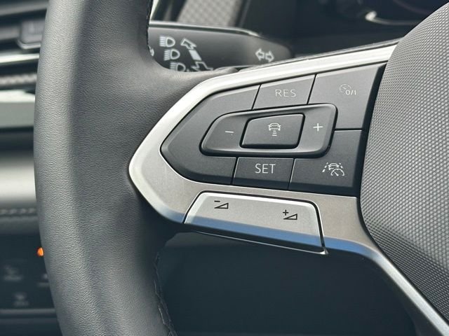 New 2026 Pure Gray Volkswagen 2.0T Peak Edition image 39