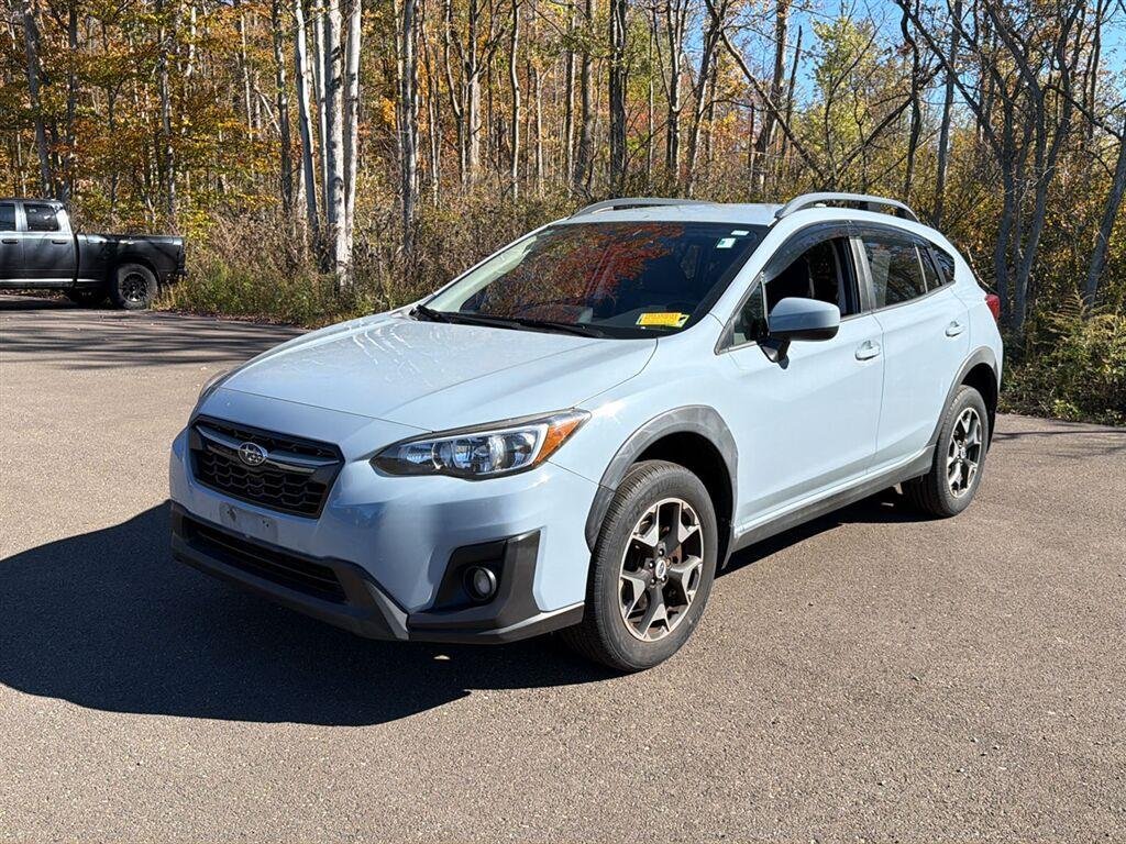 Used 2018 Cool Gray Khaki Subaru Premium image 12