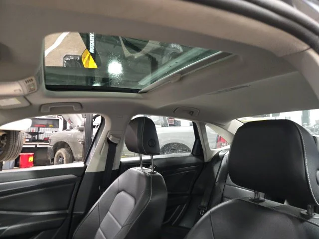 Used 2024  Volkswagen 1.5T SE image 14