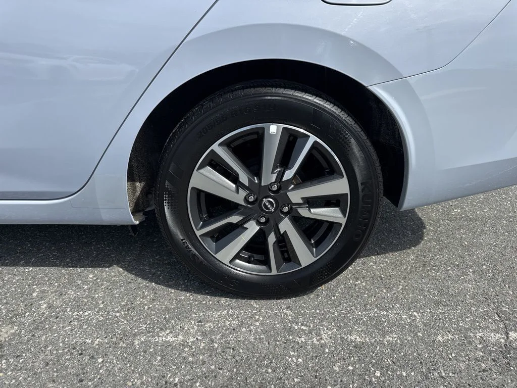 Used 2025 Gray Nissan 1.6 SV image 26