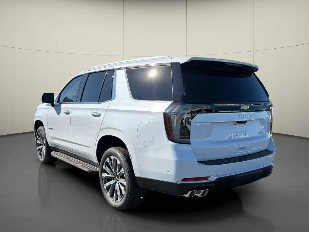New 2026 Polar White Tricoat Chevrolet High Country image 5