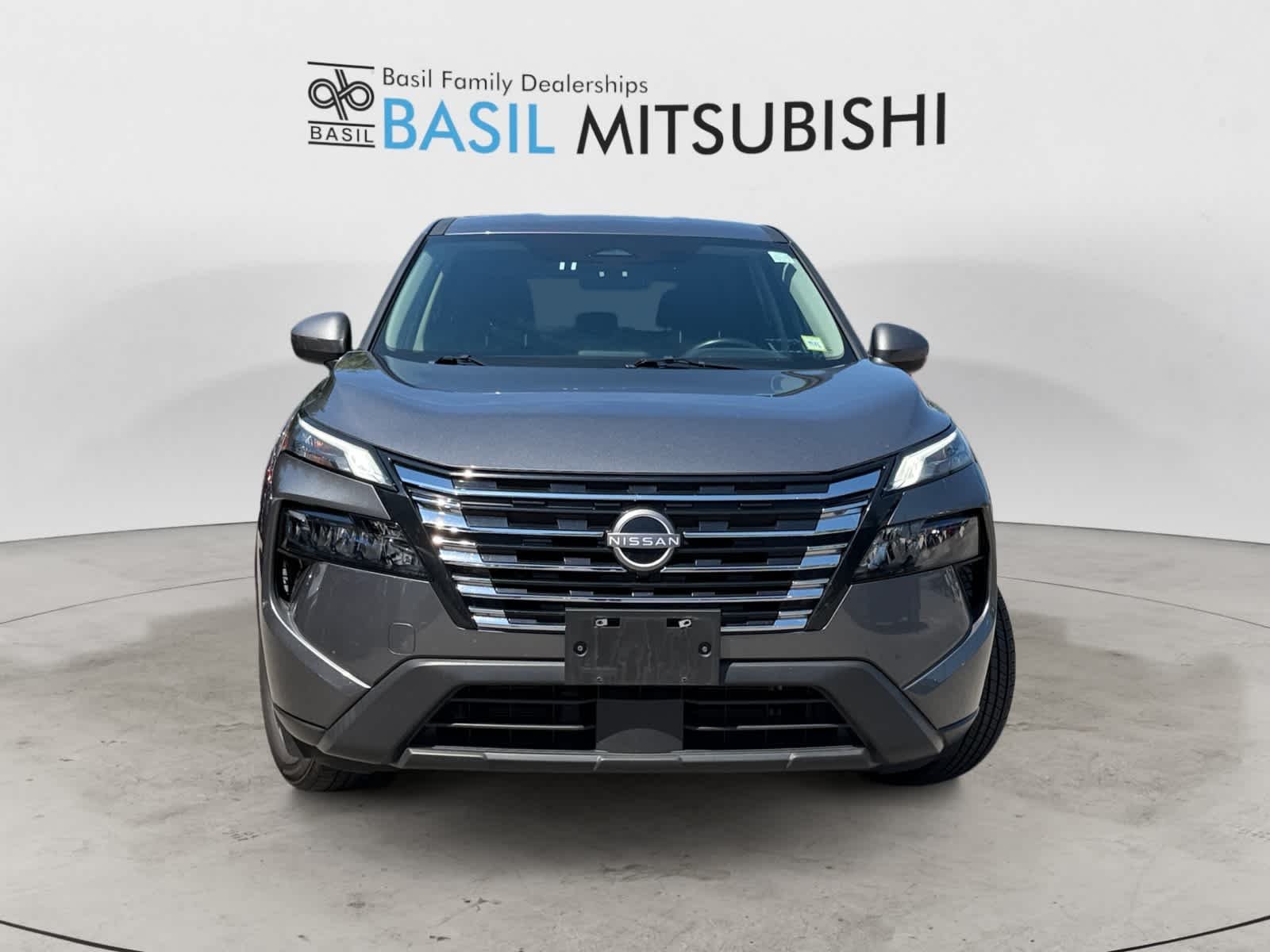 Used 2025 Gun Metallic Nissan SV image 8
