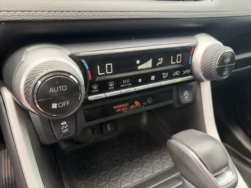 Used 2022 Gray Toyota XLE Premium image 24