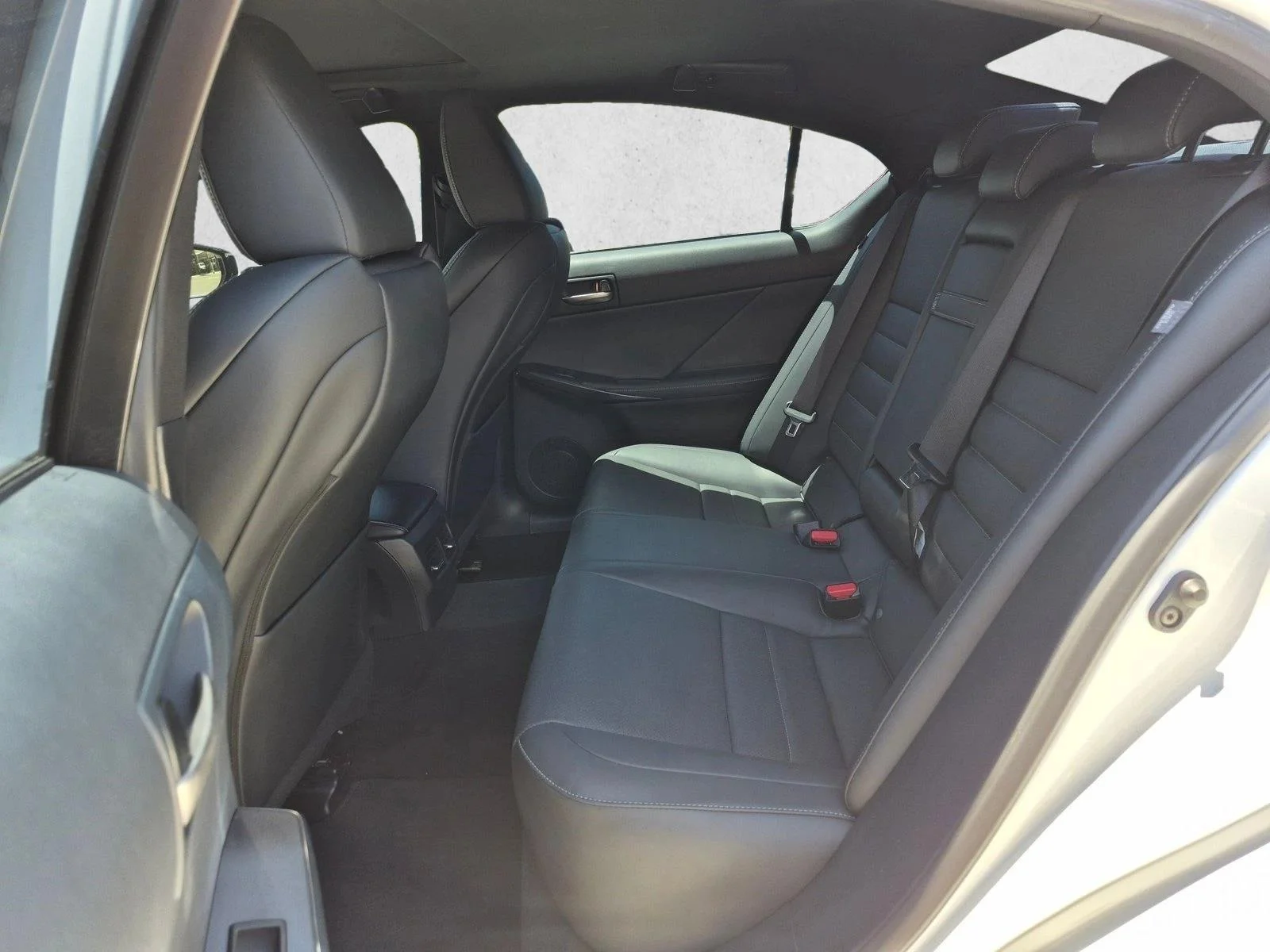 Certified Used 2024 Ultra White Lexus F SPORT image 16