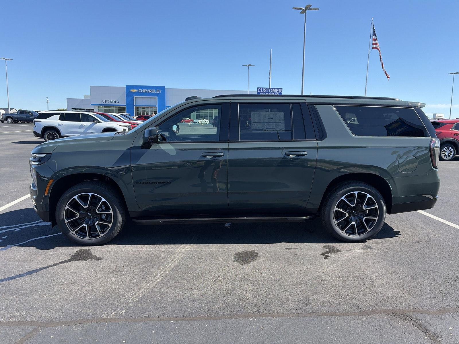 2026 Chevrolet Suburban RST - Photo 11