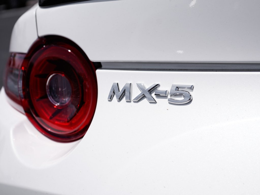 New 2026 Snowflake White Pearl Mazda Club image 9