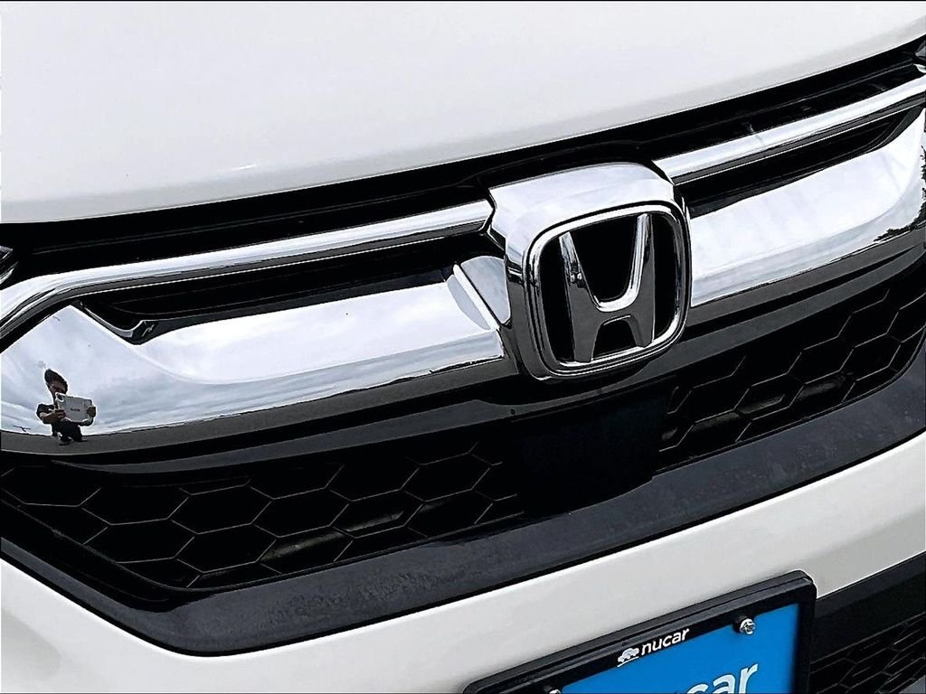 Used 2018 White Honda EX image 30