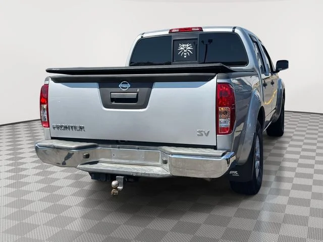 Used 2019 Silver Nissan SV image 6