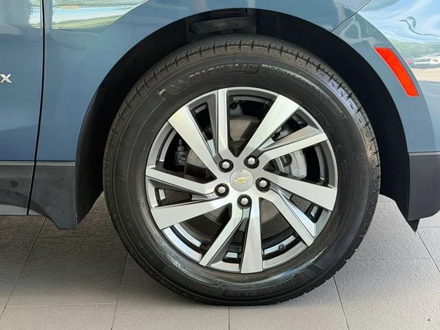 Used 2024 Blue Chevrolet LT image 9