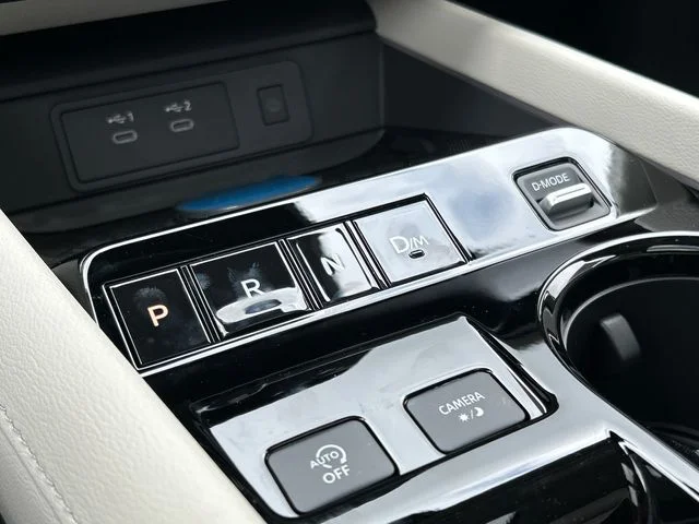 New 2026 Champagne Silver Metallic Nissan SL image 41