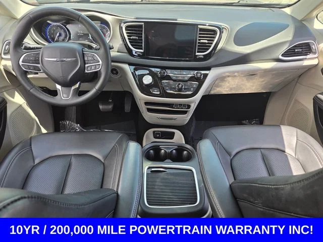 Used 2024 Bright White Clearcoat Chrysler Touring L image 13