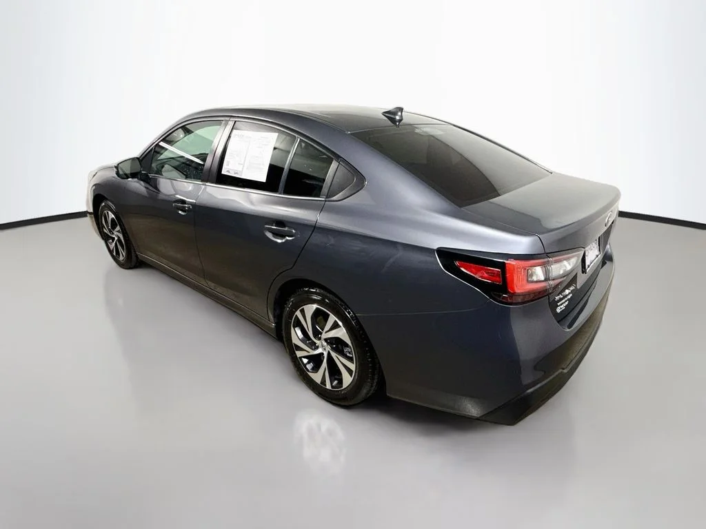 Used 2024 Magnetite Gray Metallic Subaru Premium image 5