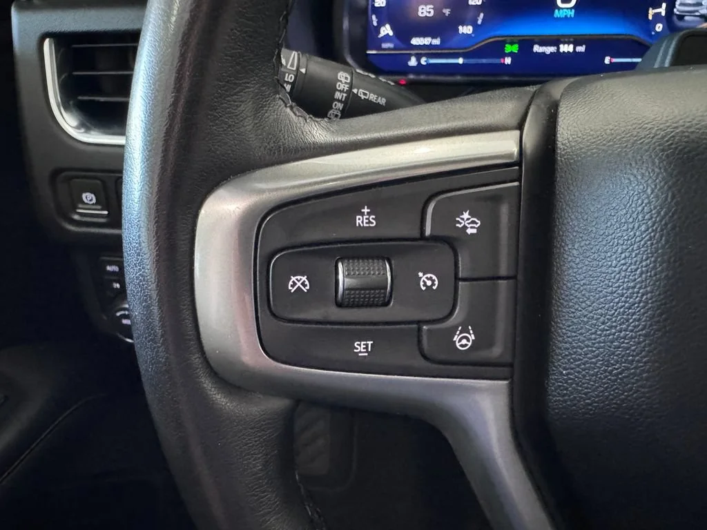2023 Chevrolet Suburban Premier - Photo 18