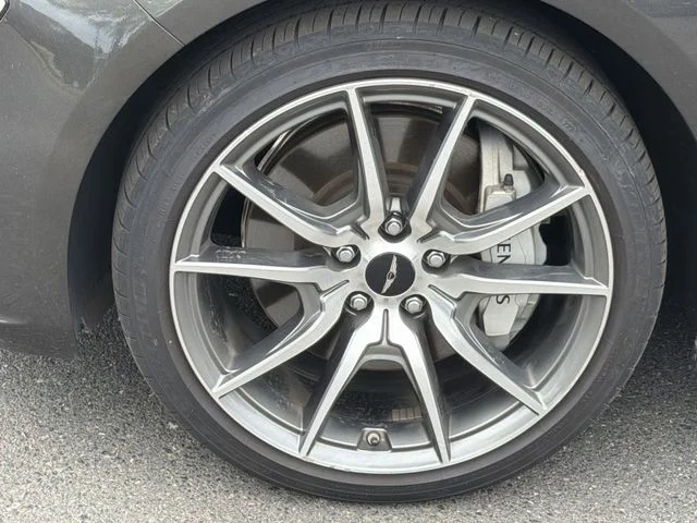 Used 2025 Gray Genesis 2.5T image 17