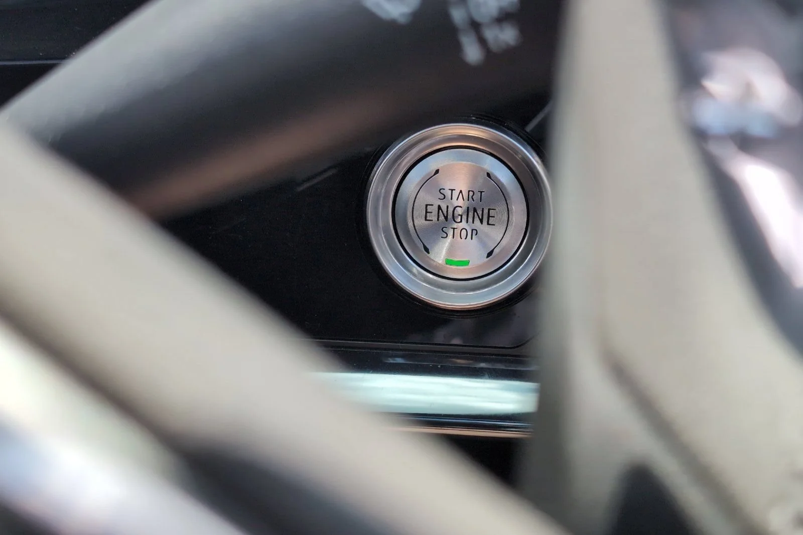 Used 2024 Arctic White Chevrolet 2LZ image 23