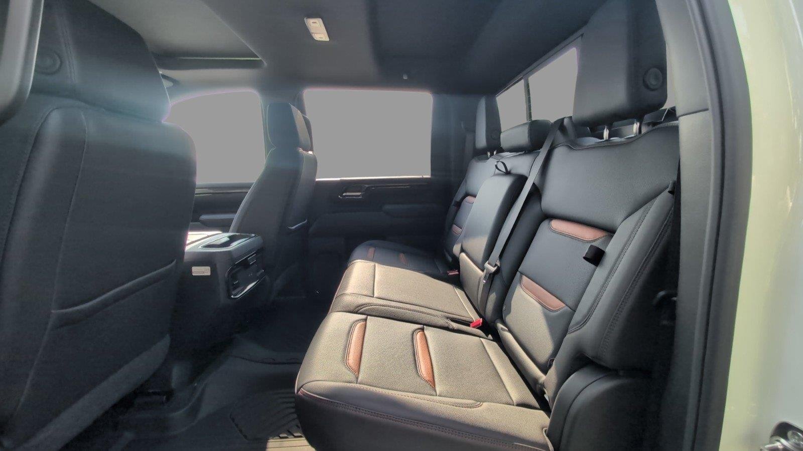New 2026 Summit White GMC AT4 image 35