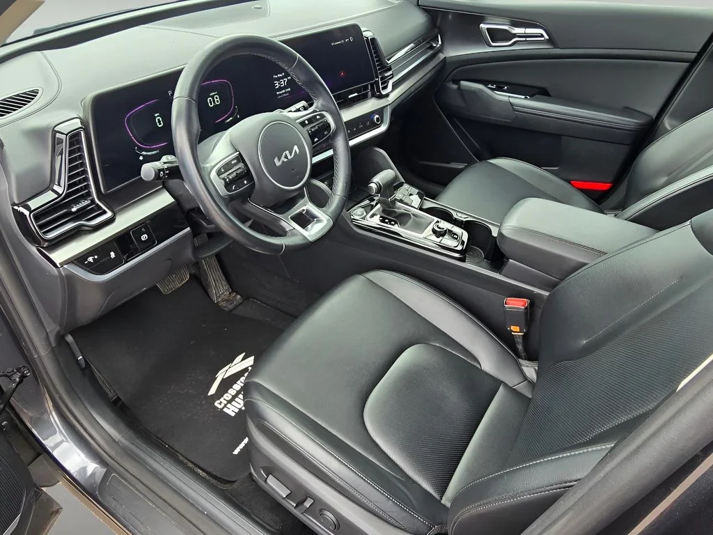 Used 2024 Gravity Gray Kia EX image 12
