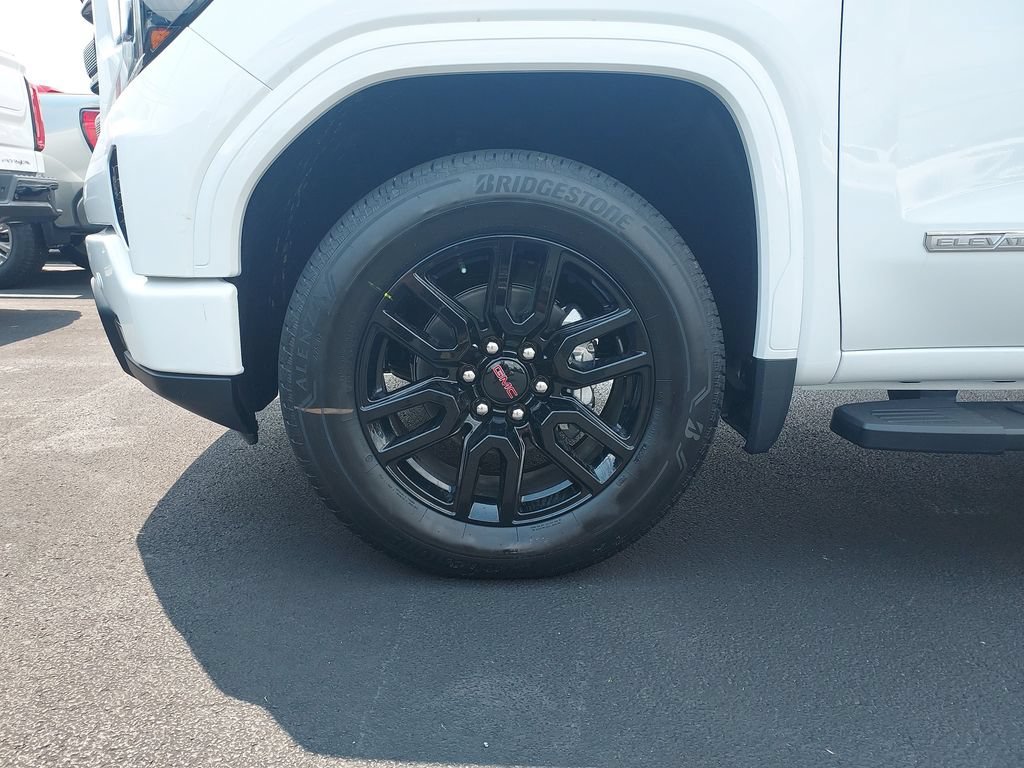 New 2026 Summit White GMC Elevation image 10
