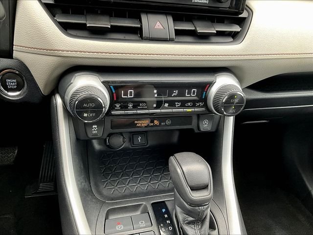 Used 2020 Blue Toyota XLE image 15