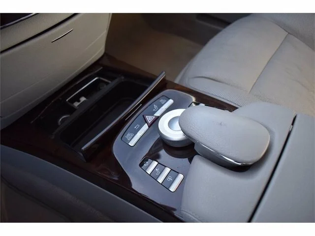 Used 2013 Andorite Gray Mercedes-Benz S 550 image 18