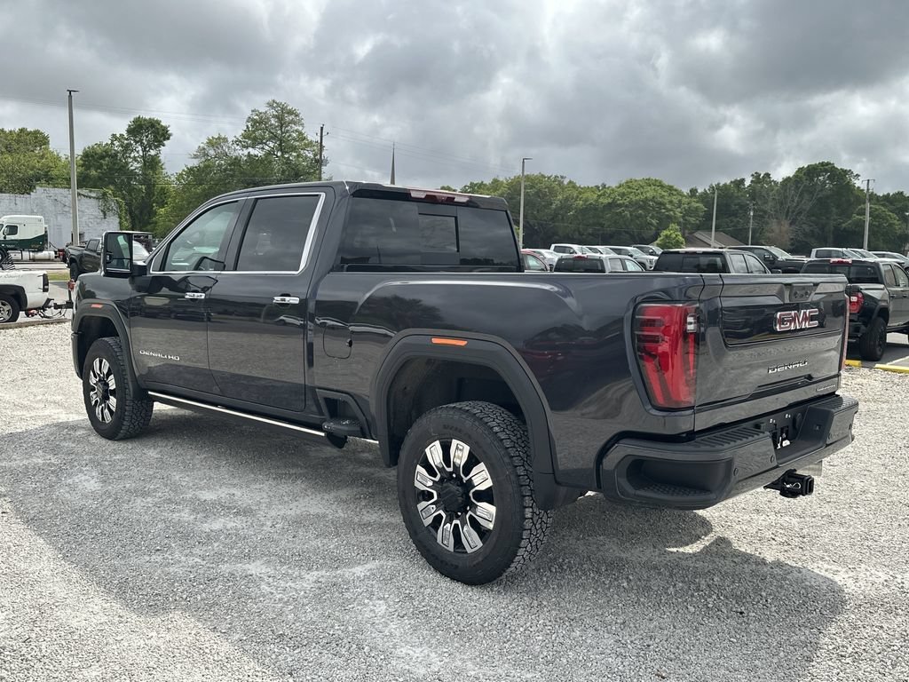 2026 GMC Sierra 2500HD Denali - Photo 5