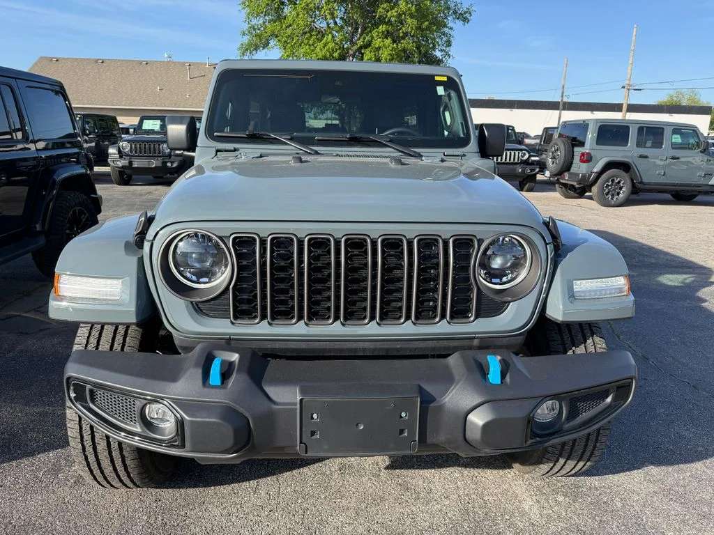 Used 2024 Gray Jeep Sport S 4xe image 12