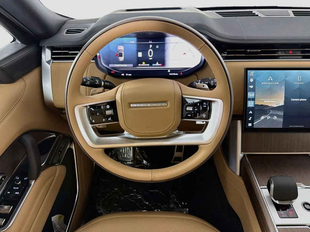 New 2026 Fuji White Land Rover SE 7 Seats image 24