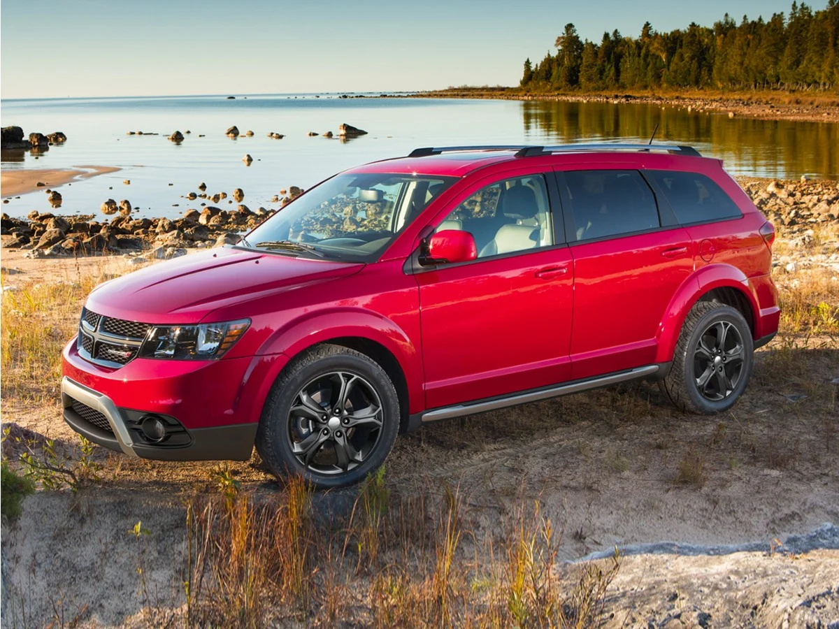 Used 2019 Black Dodge Crossroad image 1