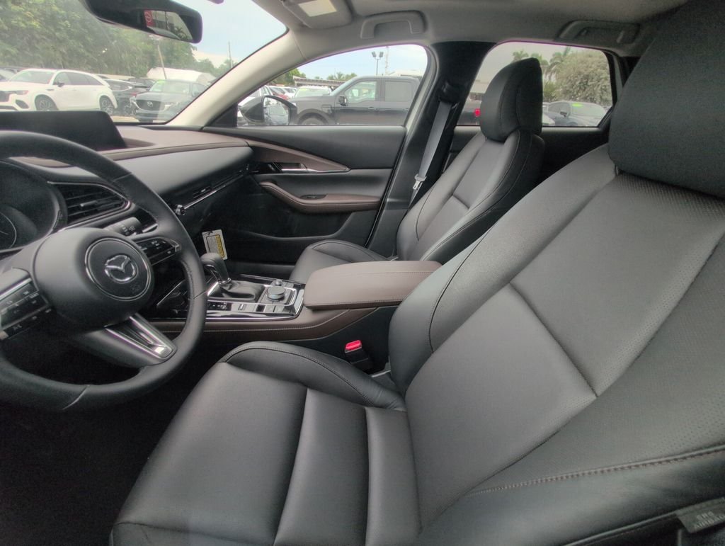 New 2025 Snowflake White Pearl Mazda 2.5 Turbo Premium AWD image 6