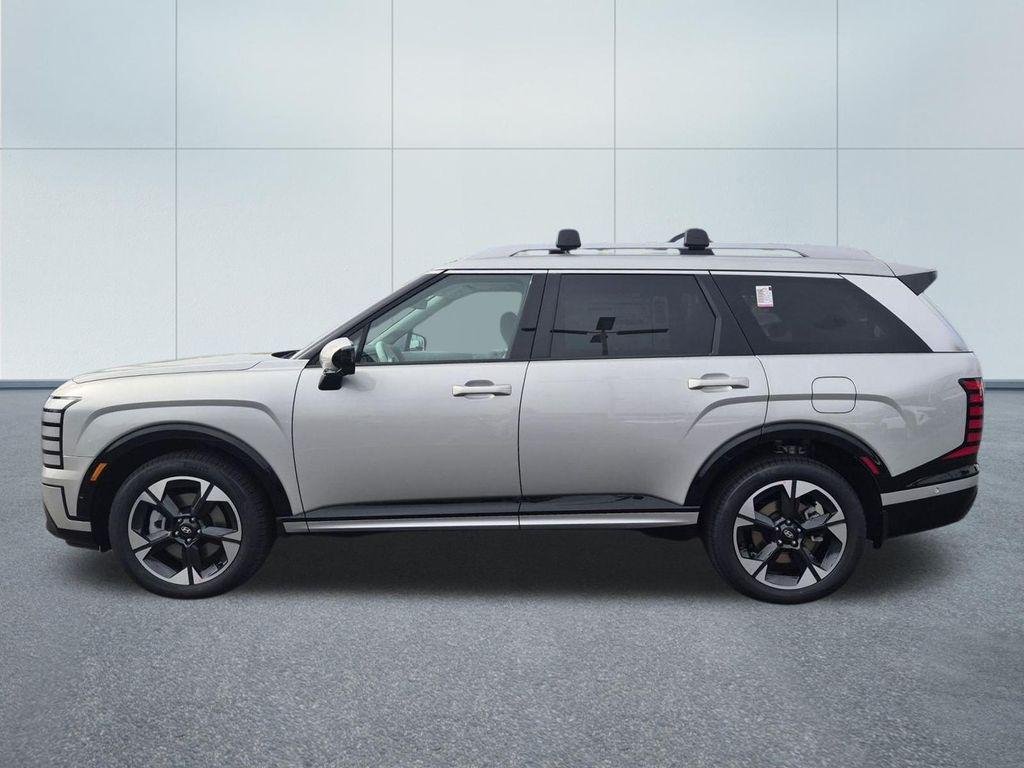 New 2027 Silver Hyundai Limited image 3