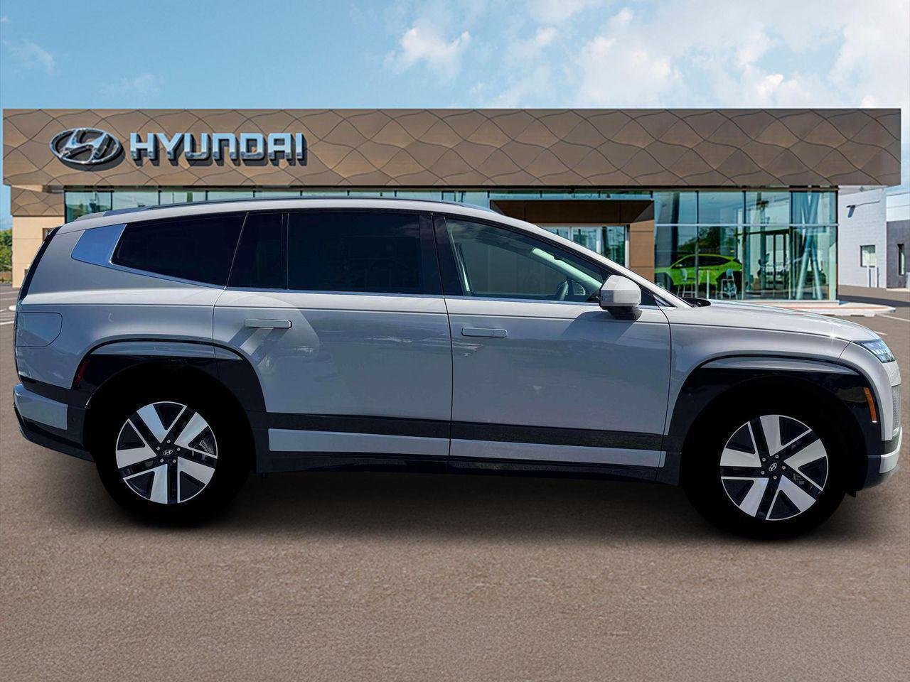 2026 Hyundai IONIQ 9 SEL - Photo 9